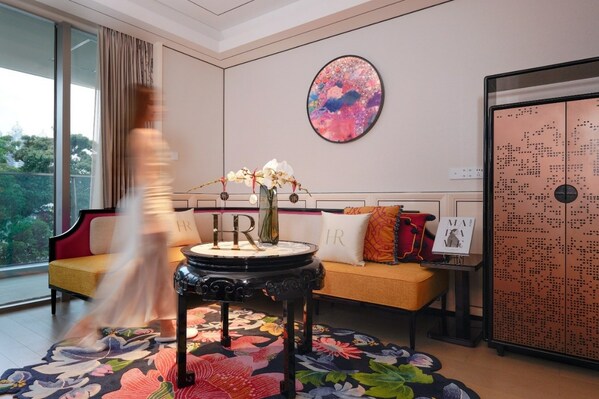 广州海心沙英迪格酒店携赫莲娜呈献「至美新昇」下午茶及联名住房套餐