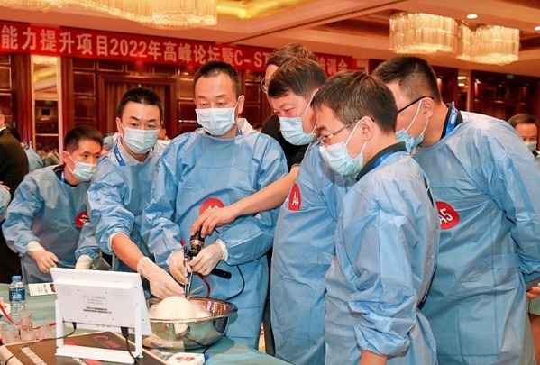 强生持续支持脑出血外科诊疗高质量发展，惠及数万名脑出血患者